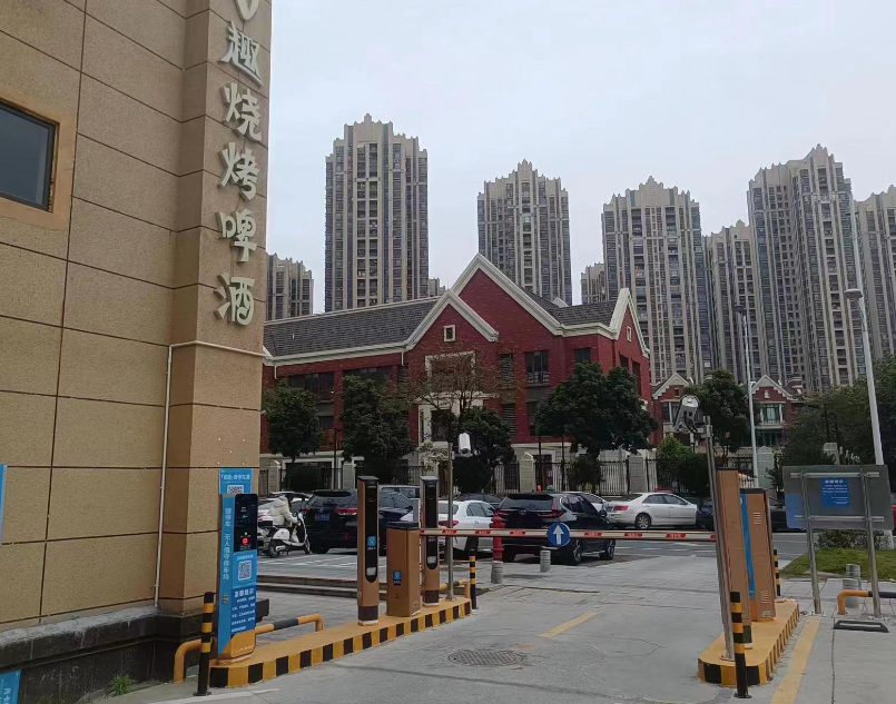 江门市蓬江区博文路停车场.png