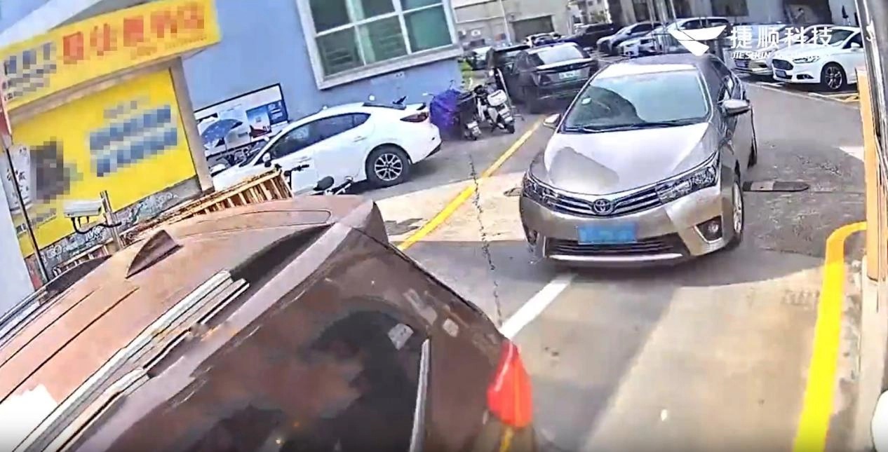 正在上传... 图1.jpg